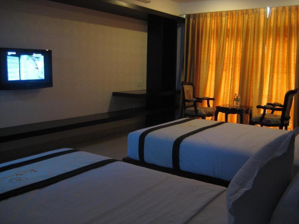 Kaya Hotel Tuy Hoa Exterior photo