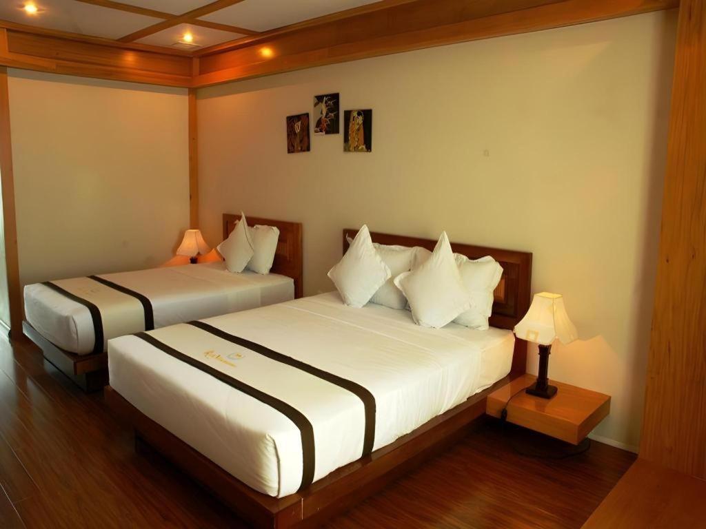 Kaya Hotel Tuy Hoa Exterior photo